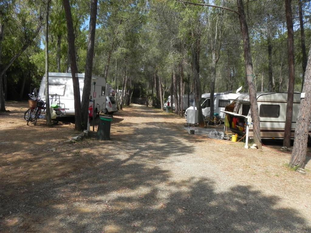 Camping Lacona กาโปลิเวรี ภายนอก รูปภาพ
